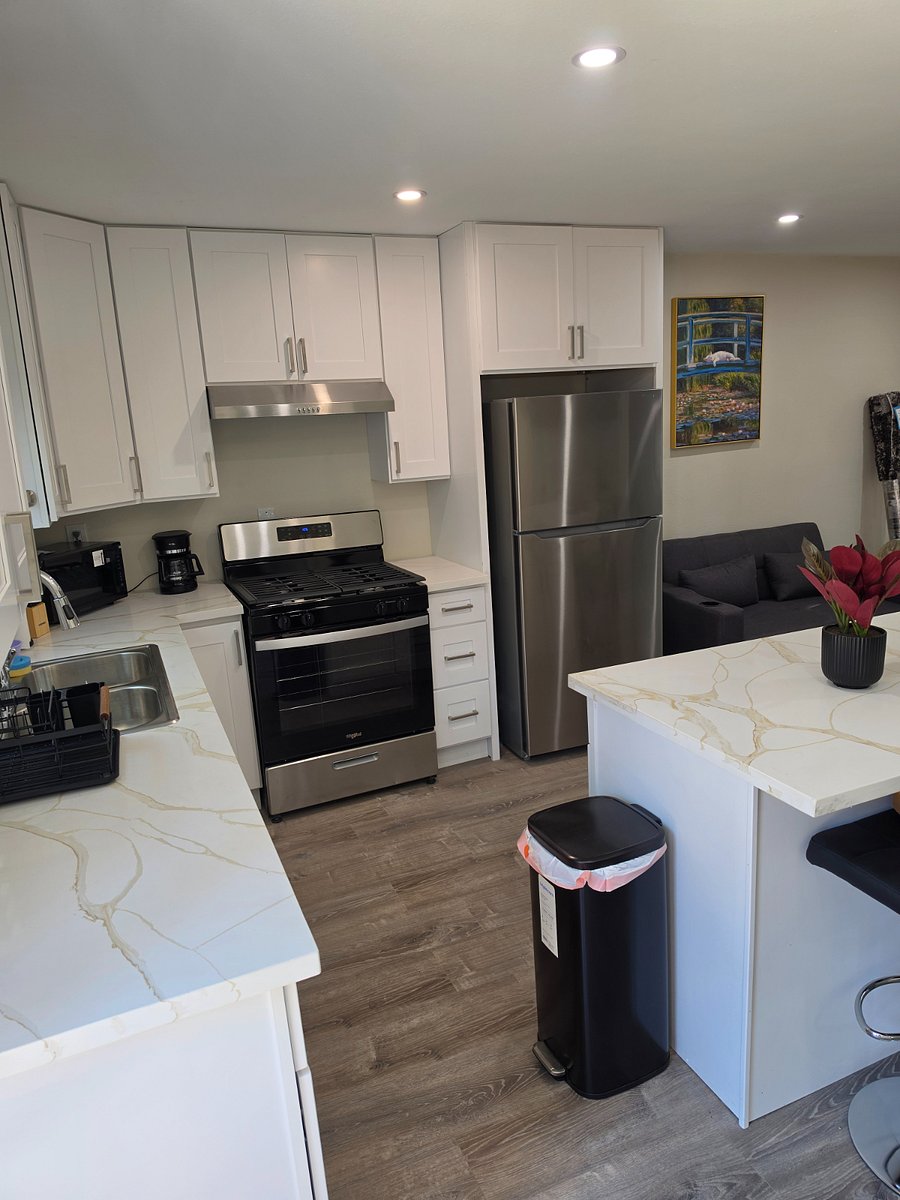Furnished Finder property 1003918_1 photo 3