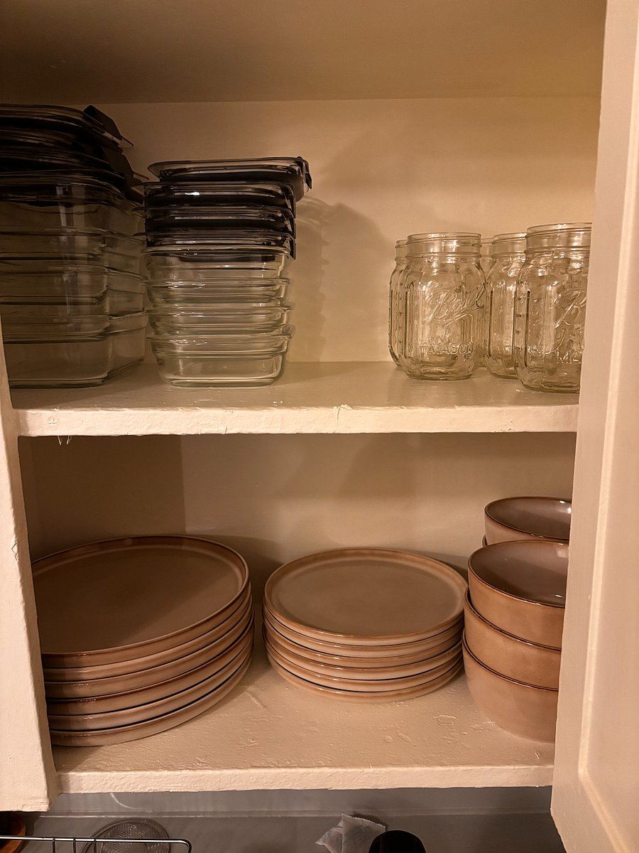 Plenty of dishes, glassware, and food storage for extended stays.