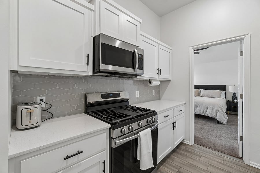 Furnished Finder property 1004000_1 photo 10
