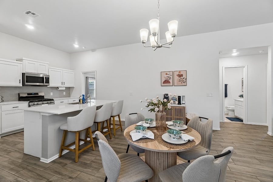 Furnished Finder property 1004000_1 photo 12