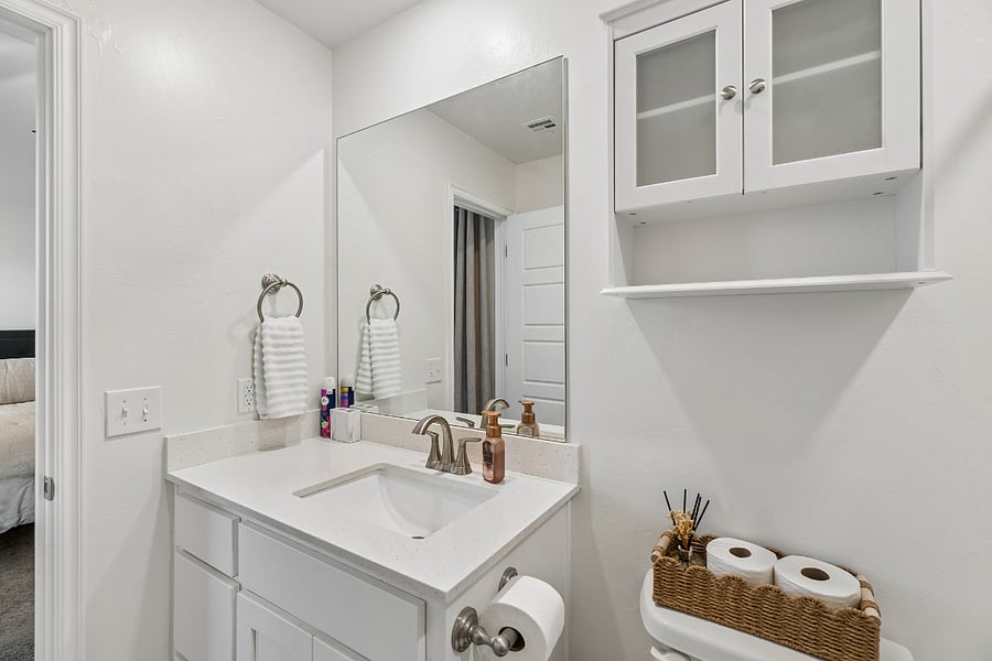 Furnished Finder property 1004000_1 photo 16