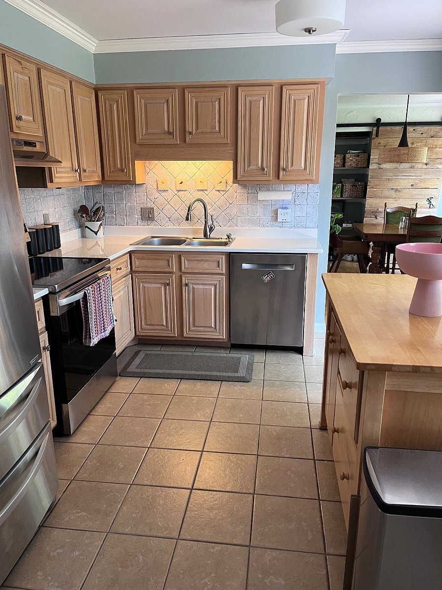 Furnished Finder property 1004008_1 photo 12