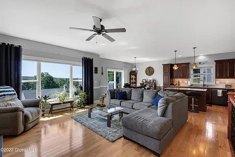 Furnished Finder property 1004018_1 photo 3