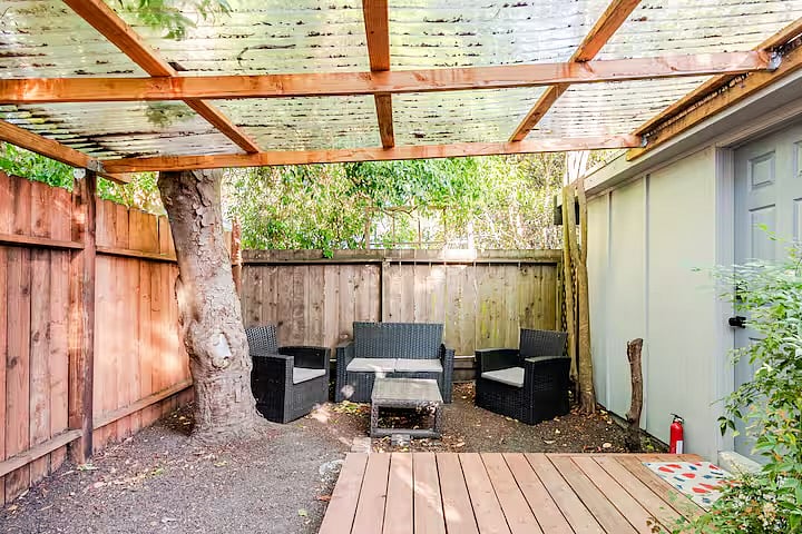Furnished Finder property 1004025_1 photo 4