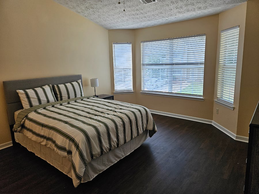 Furnished Finder property 1004033_1 photo 12