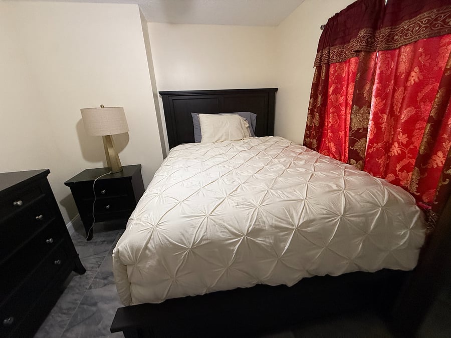 Furnished Finder property 1004037_1 photo 9