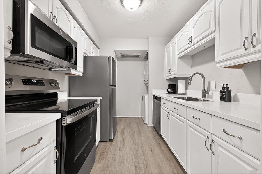 Furnished Finder property 1004047_1 photo 11