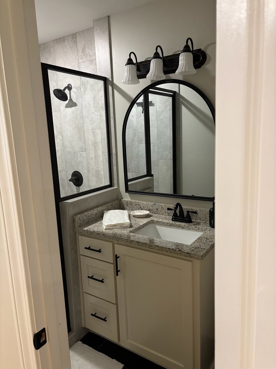 Furnished Finder property 1004071_1 photo 12