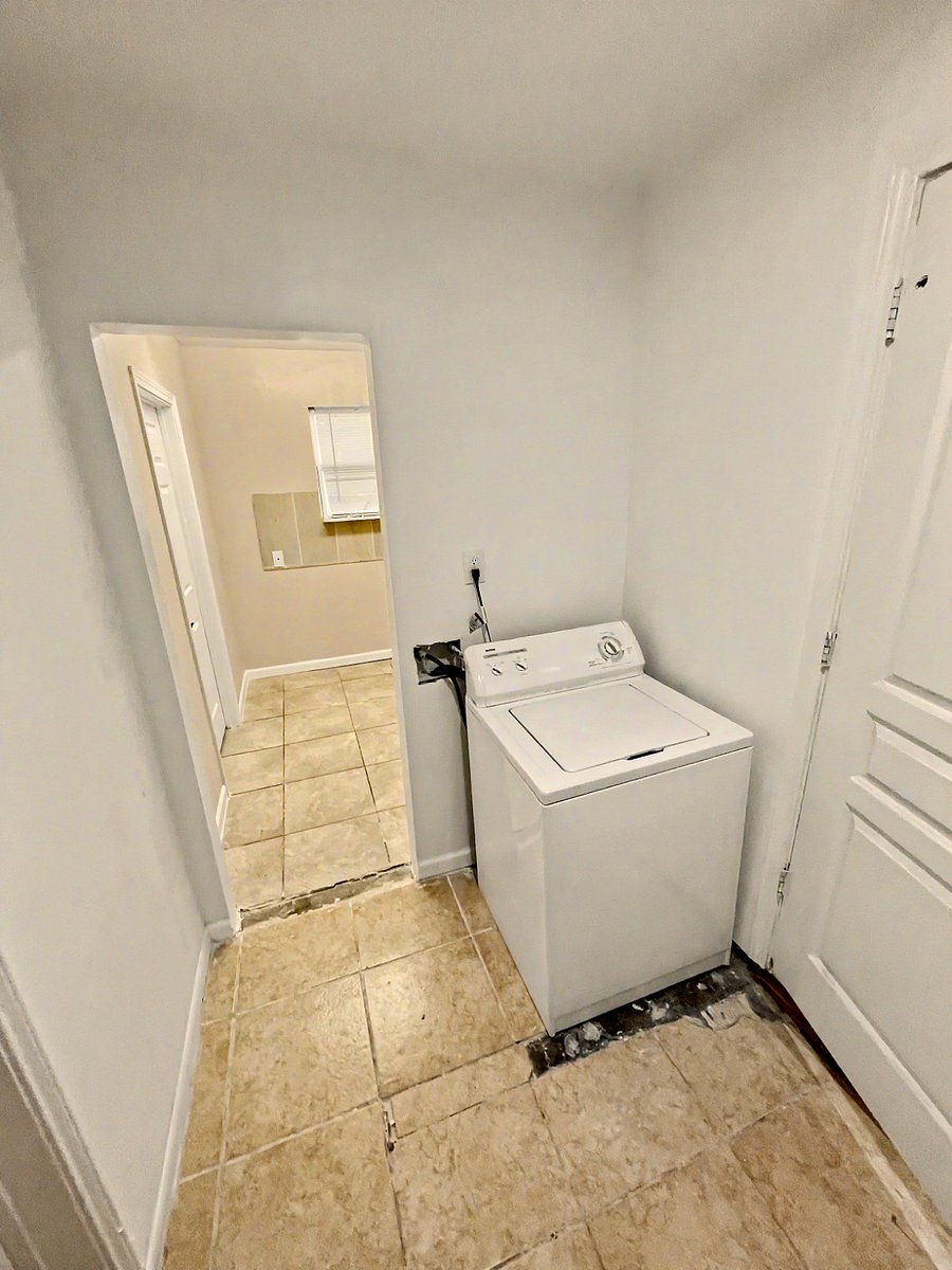 Furnished Finder property 1004103_1 photo 8
