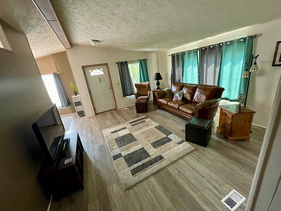 Furnished Finder property 1004118_1 photo 12