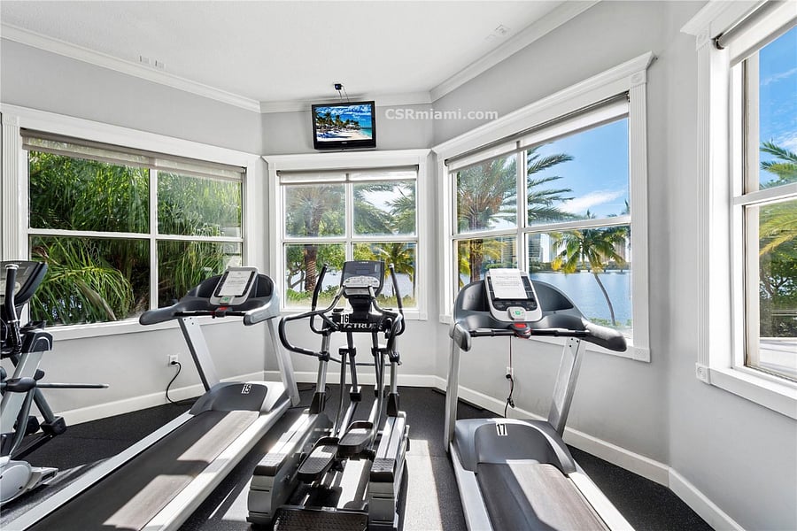 Furnished Finder property 1004121_1 photo 40