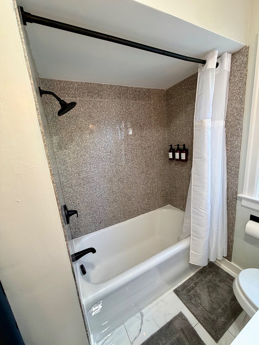 Furnished Finder property 1004129_1 photo 16