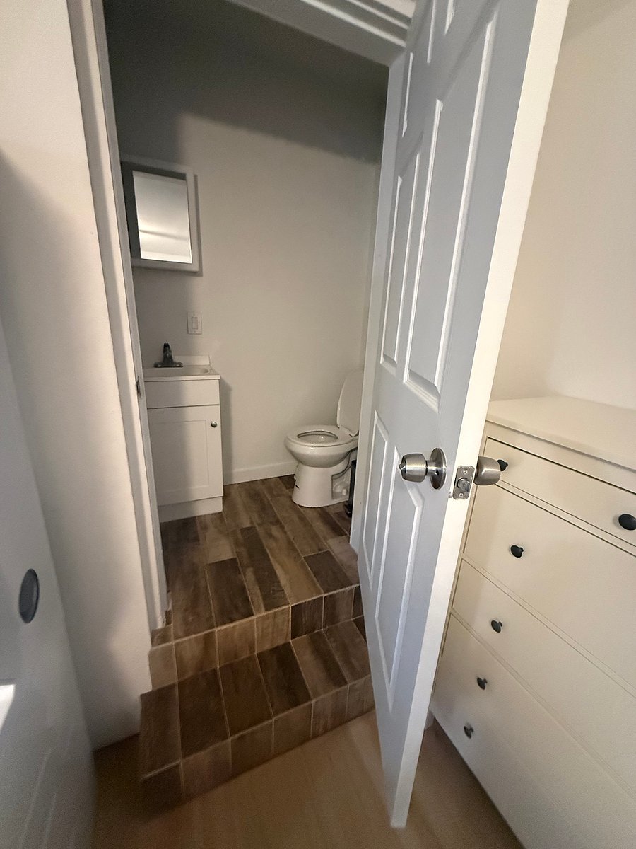 Furnished Finder property 1004151_1 photo 11