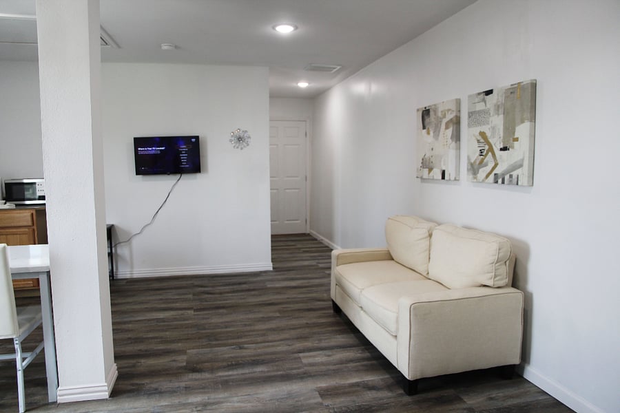 Furnished Finder property 1004159_8 photo 7