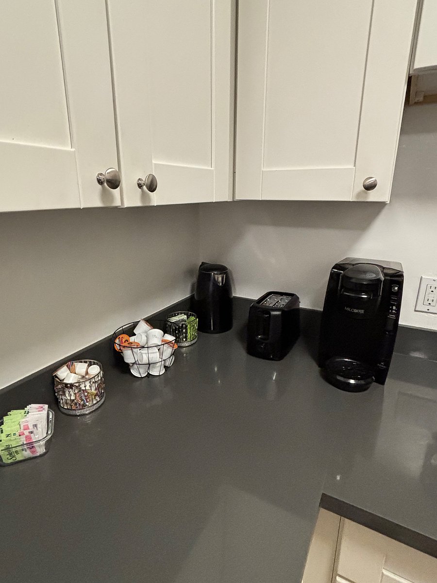 Furnished Finder property 1004160_1 photo 3