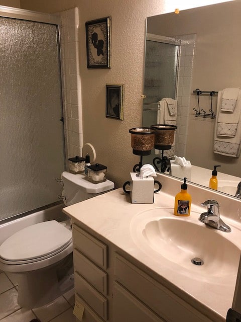 Private bathroom w/Bath/shower. Directly across from the room; laundry room too.
