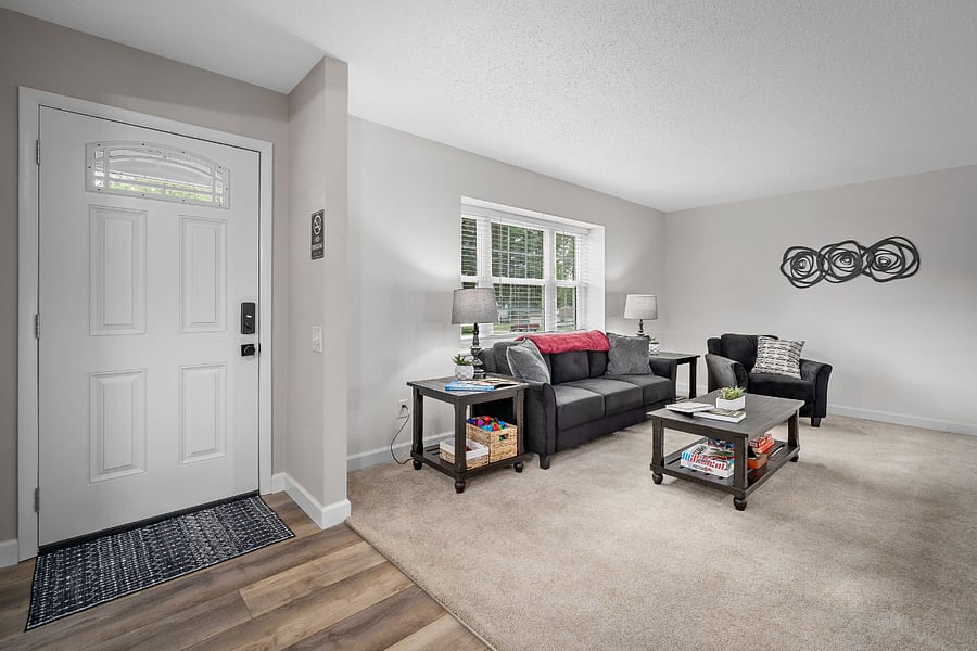 Foyer/Entrance
