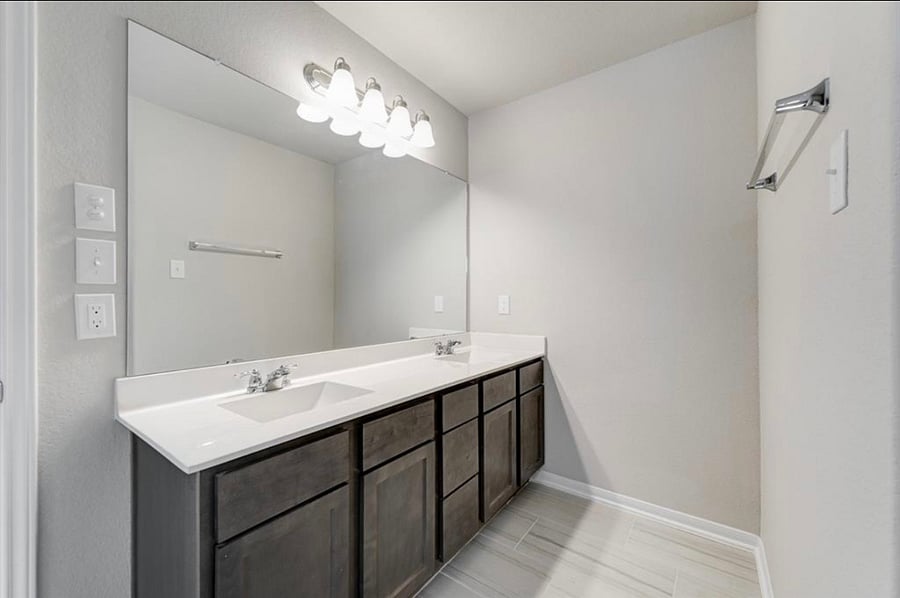 Furnished Finder property 1004215_1 photo 3