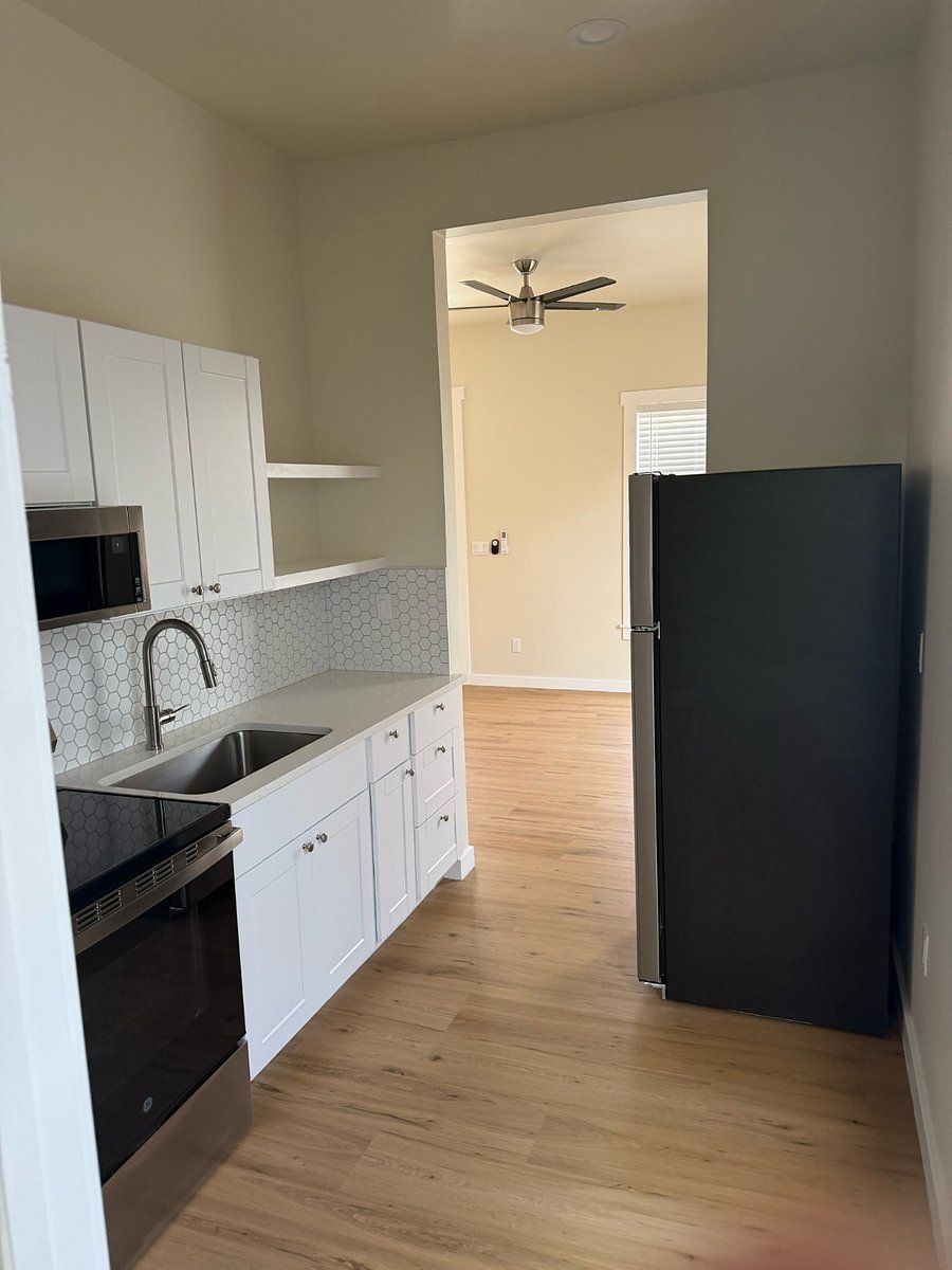Furnished Finder property 1004217_1 photo 3