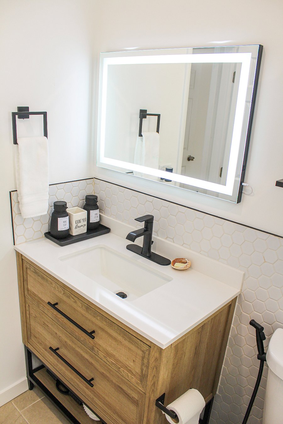 Furnished Finder property 1004224_1 photo 22