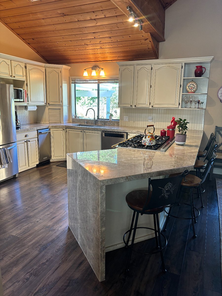 Furnished Finder property 1004243_1 photo 3