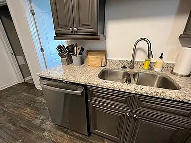 Furnished Finder property 1004261_1 photo 7