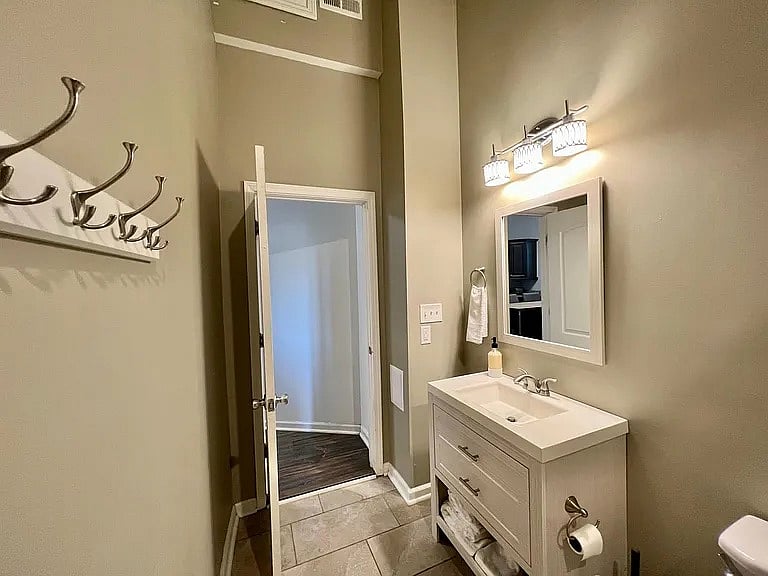 Furnished Finder property 1004261_1 photo 11