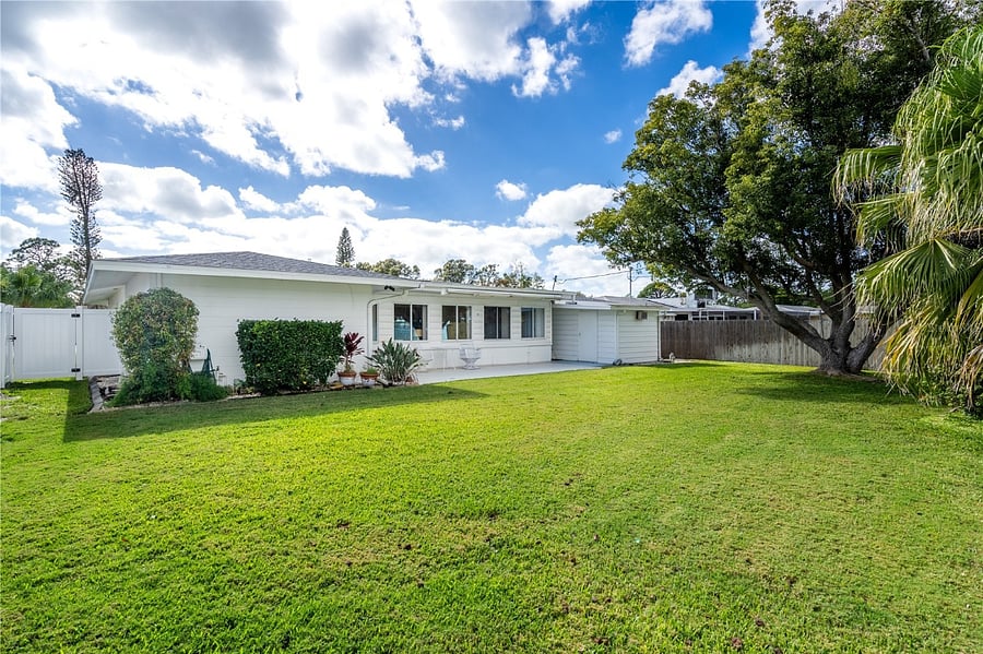 Furnished Finder property 1004262_1 photo 12
