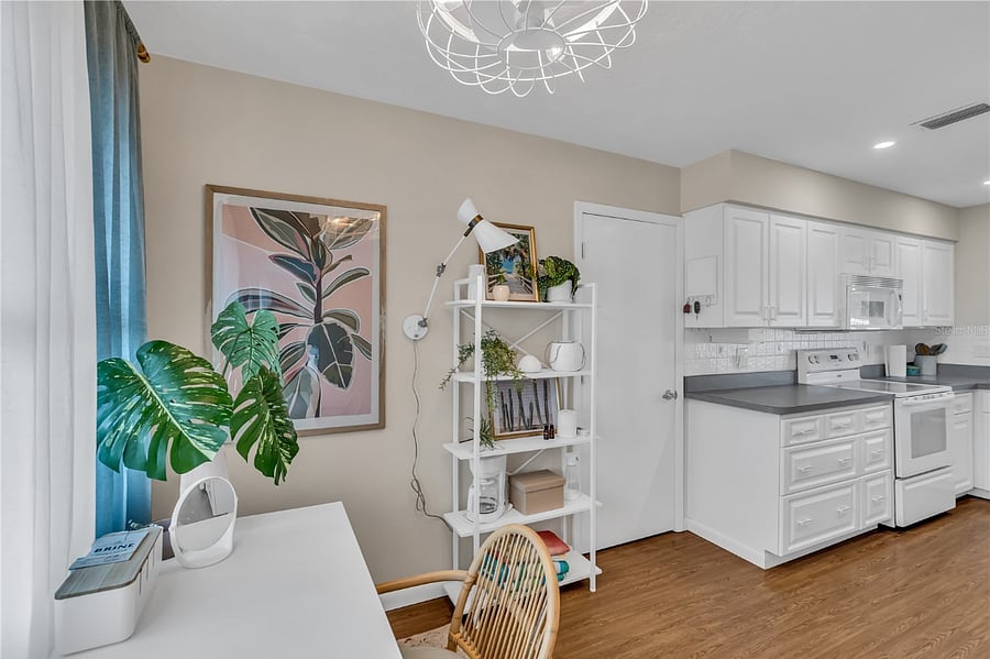 Furnished Finder property 1004262_1 photo 18