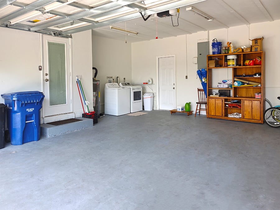 2 Car Garage with Large Capacity Washer & Dryer