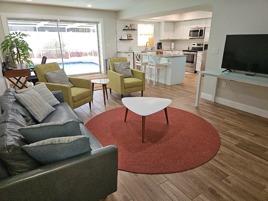 Second Living Room includes 2 Desks & 4K TV & Computer Monitor to Hook Up your computer.