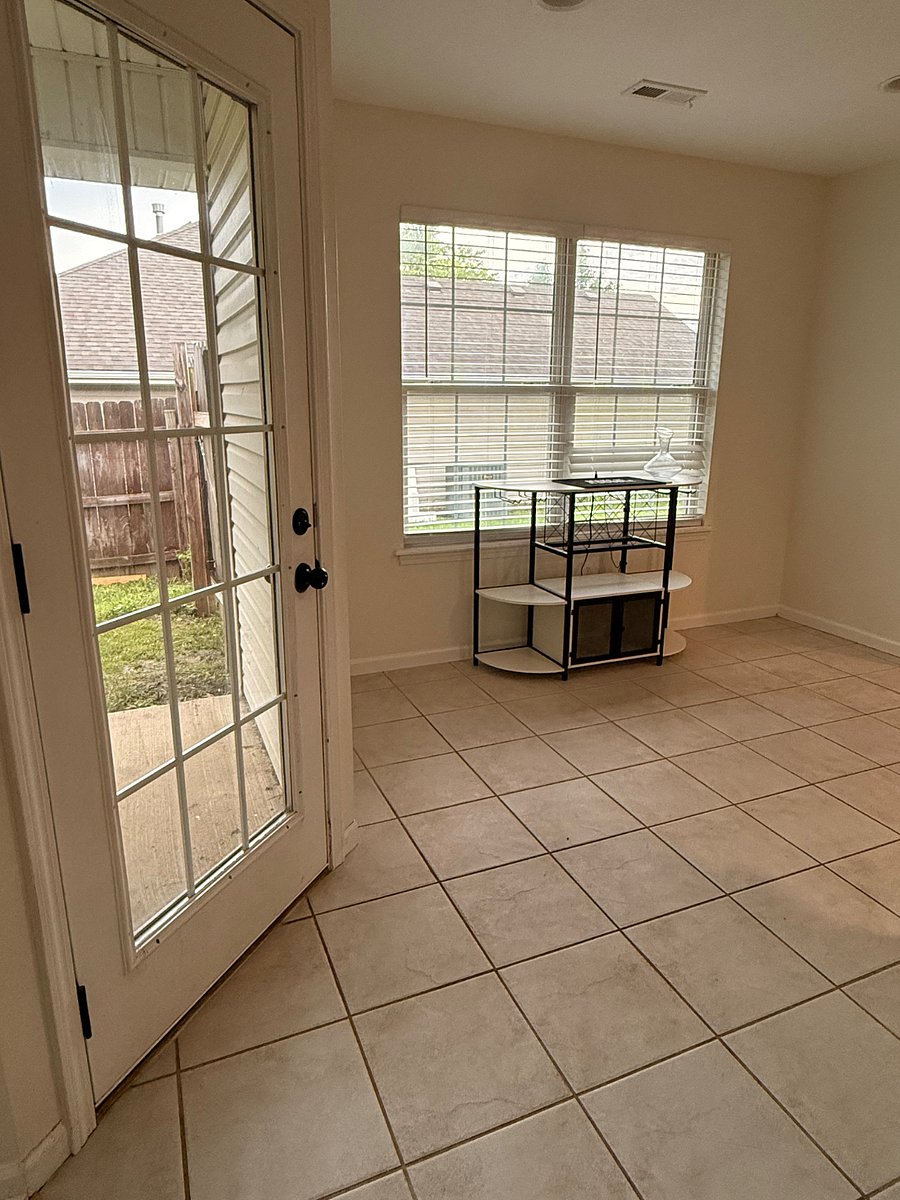Furnished Finder property 1004267_1 photo 8