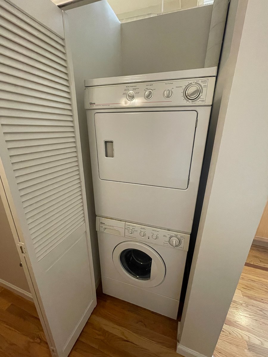 In-unit full size washer/dryer