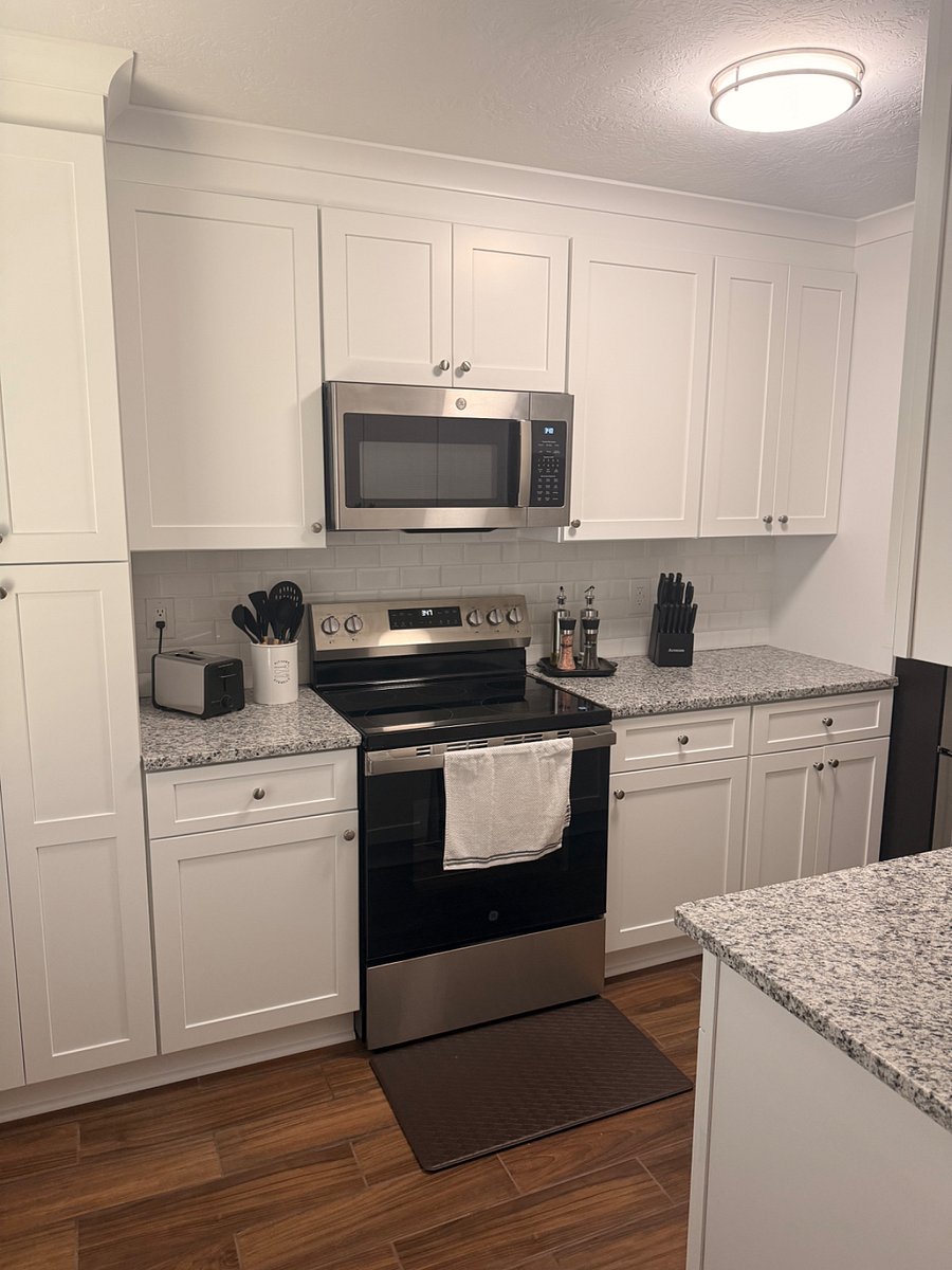 Furnished Finder property 1004337_1 photo 3