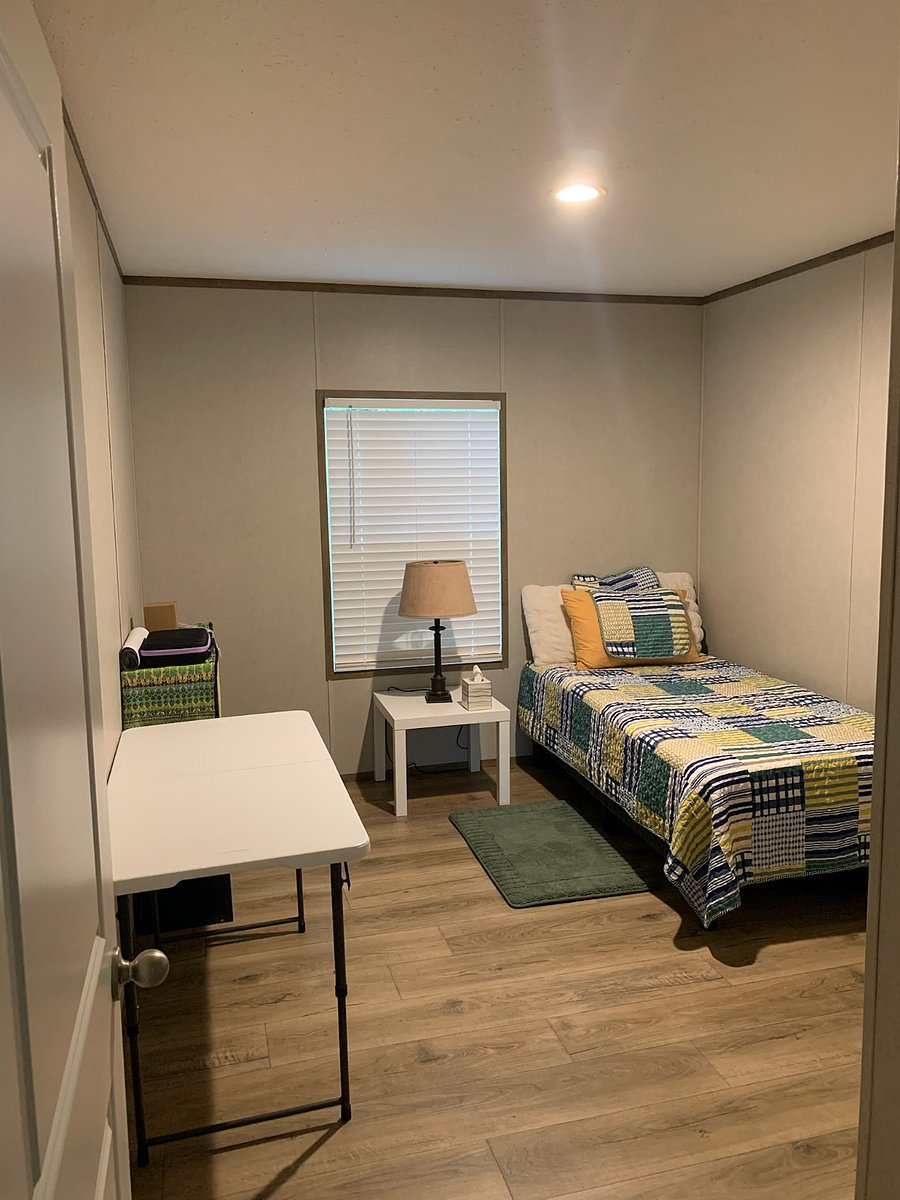 Bedroom 3 has a twin bed.