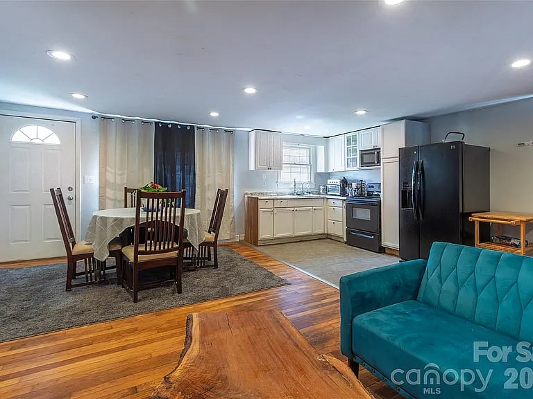 Furnished Finder property 1004363_1 photo 6
