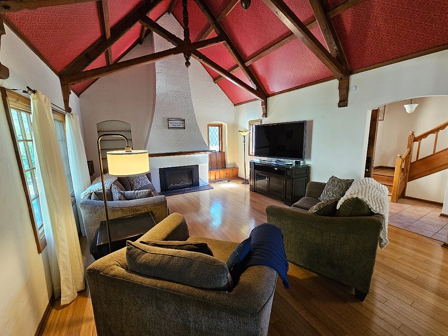 Furnished Finder property 1004365_1 photo 16