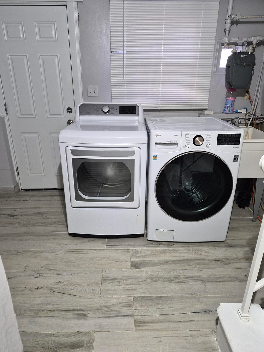 In-Unit Washer & Dryer