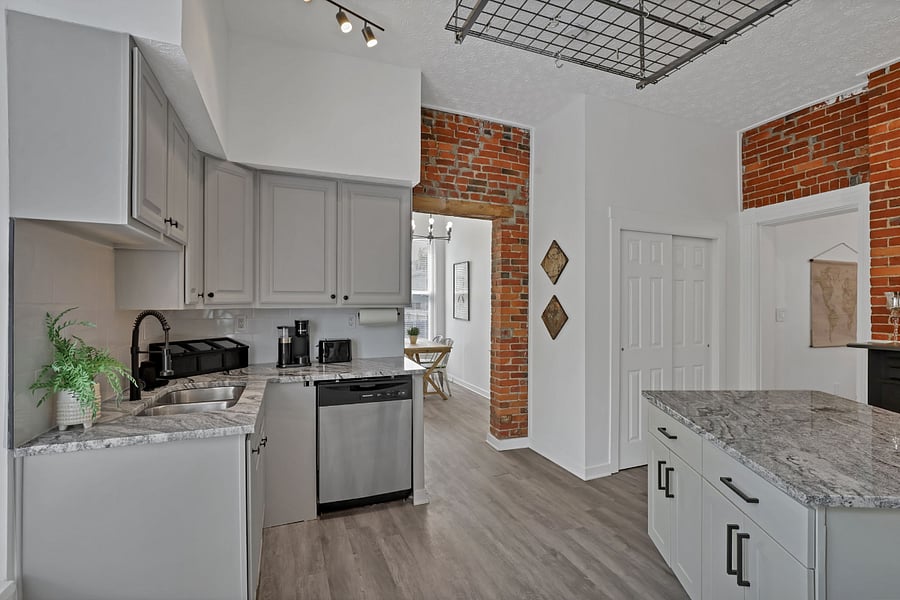 Furnished Finder property 1004399_1 photo 12