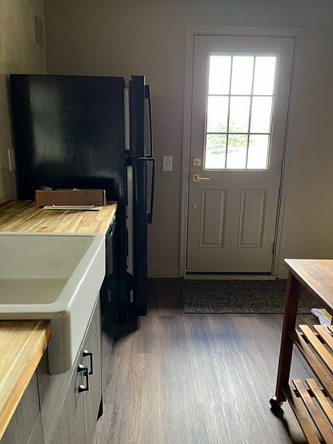 Furnished Finder property 1004433_1 photo 12