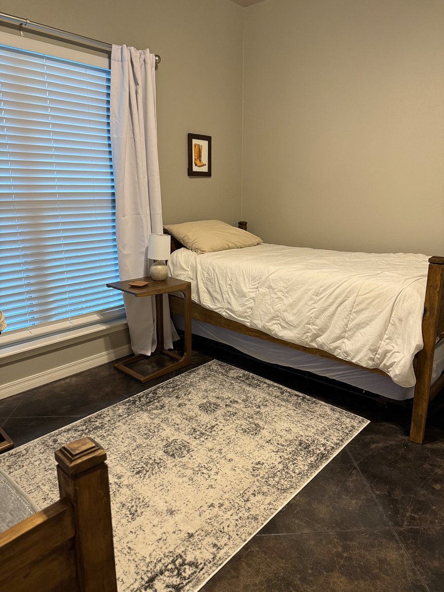 Furnished Finder property 1004440_1 photo 12