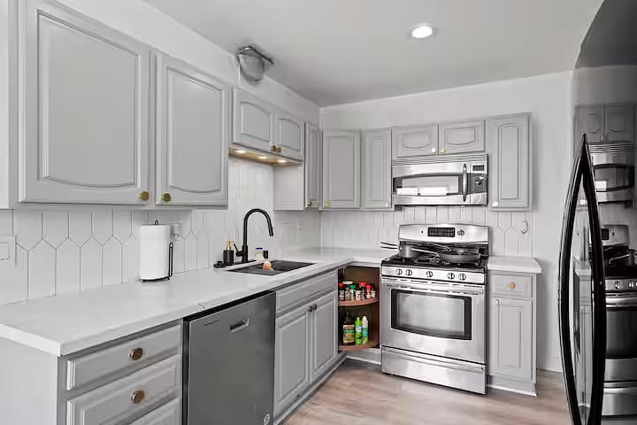 Furnished Finder property 1004451_1 photo 3