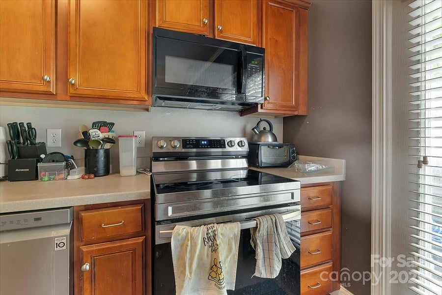 Furnished Finder property 1004461_1 photo 7