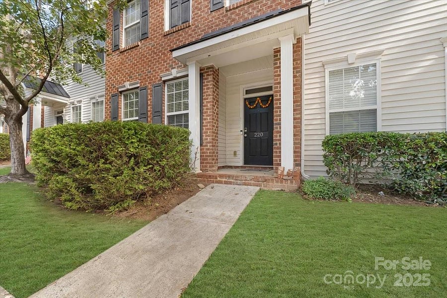 Furnished Finder property 1004461_1 photo 3