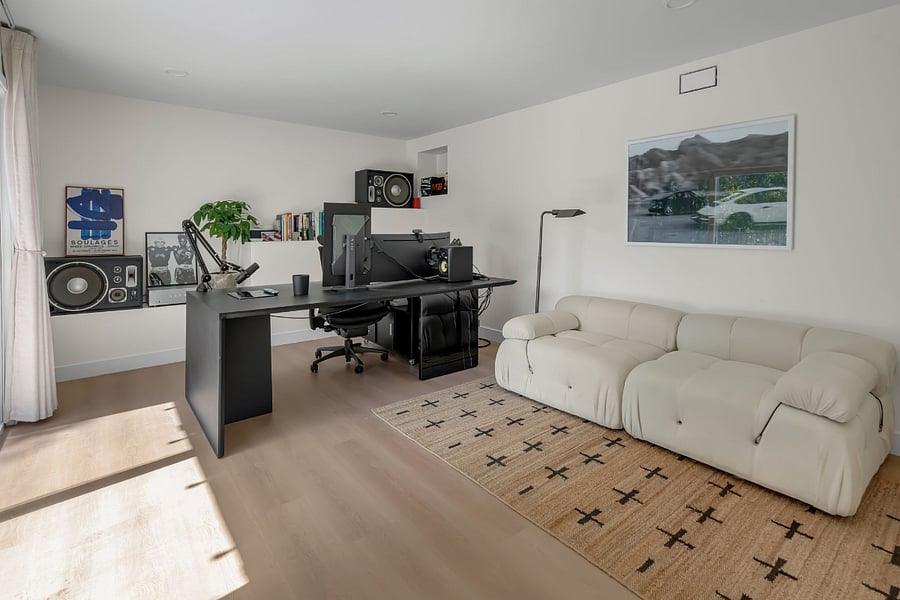 Furnished Finder property 1004466_1 photo 37