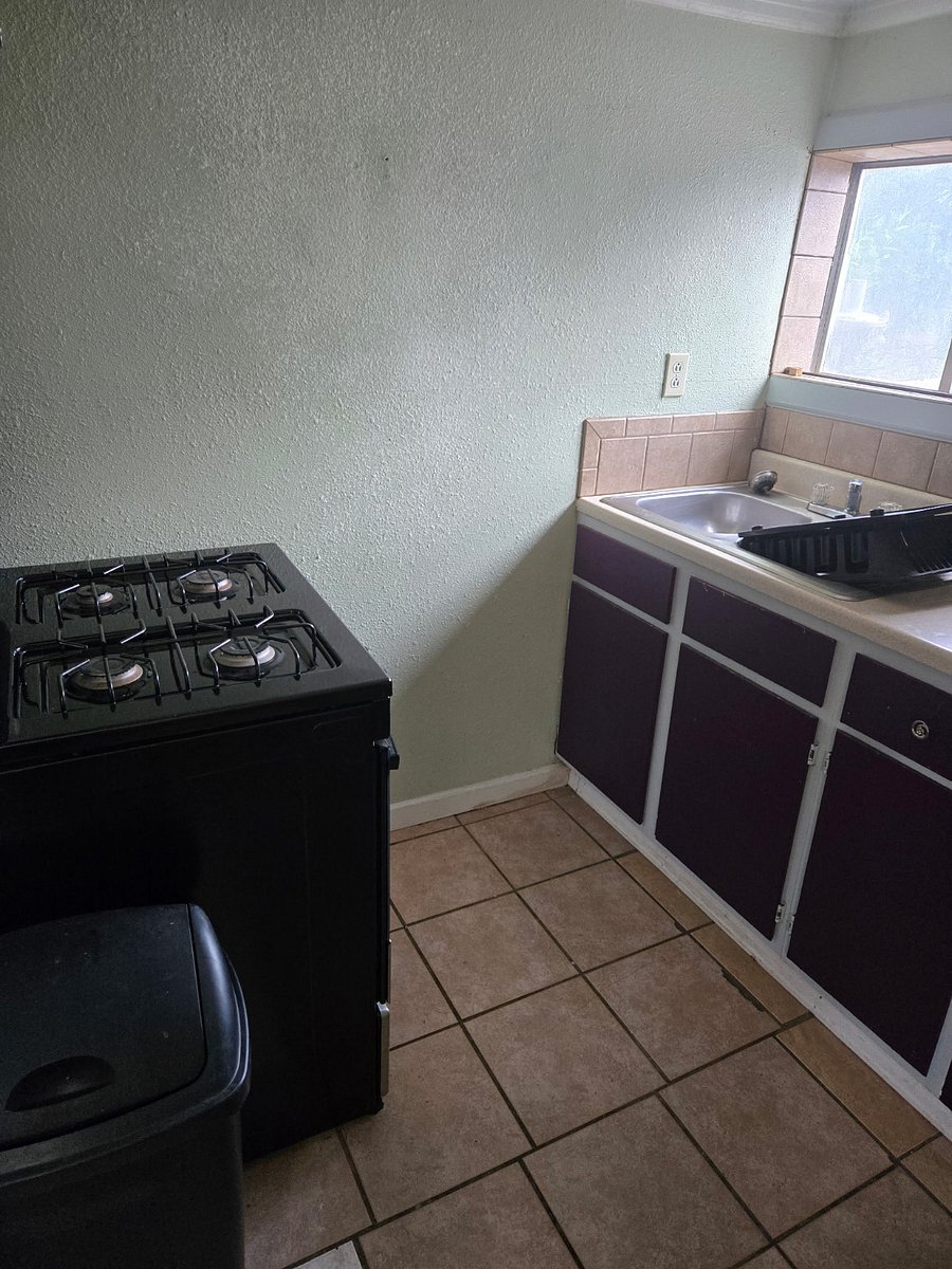 Furnished Finder property 1004477_1 photo 8