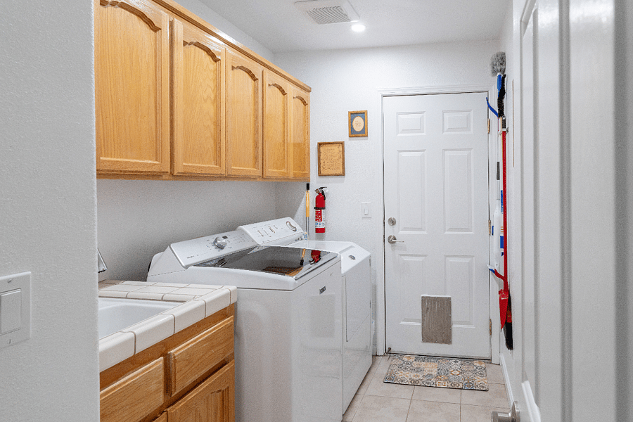 Furnished Finder property 1004483_3 photo 12