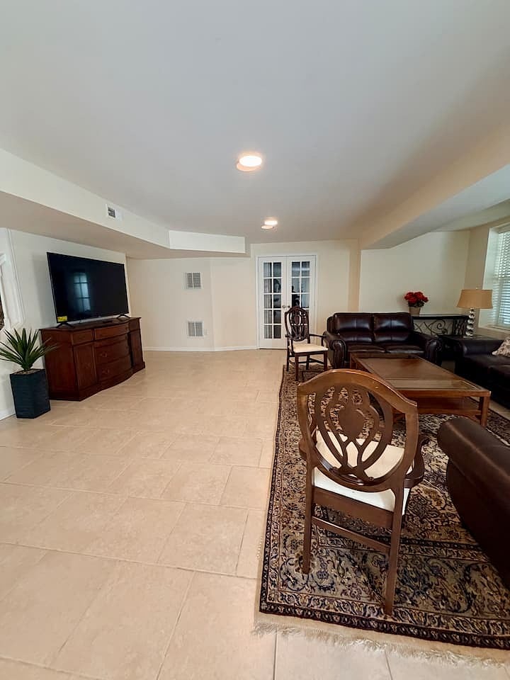 Furnished Finder property 1004495_1 photo 3