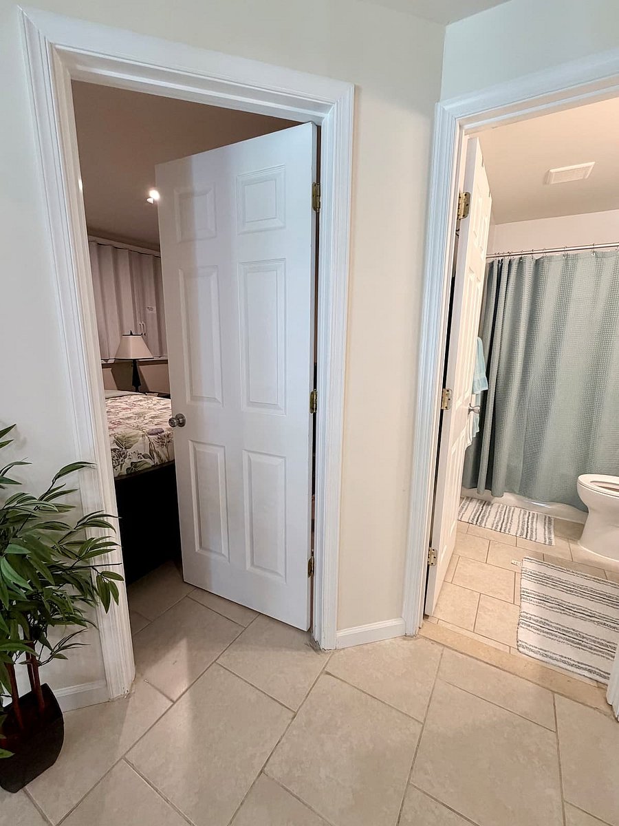 Furnished Finder property 1004495_1 photo 12