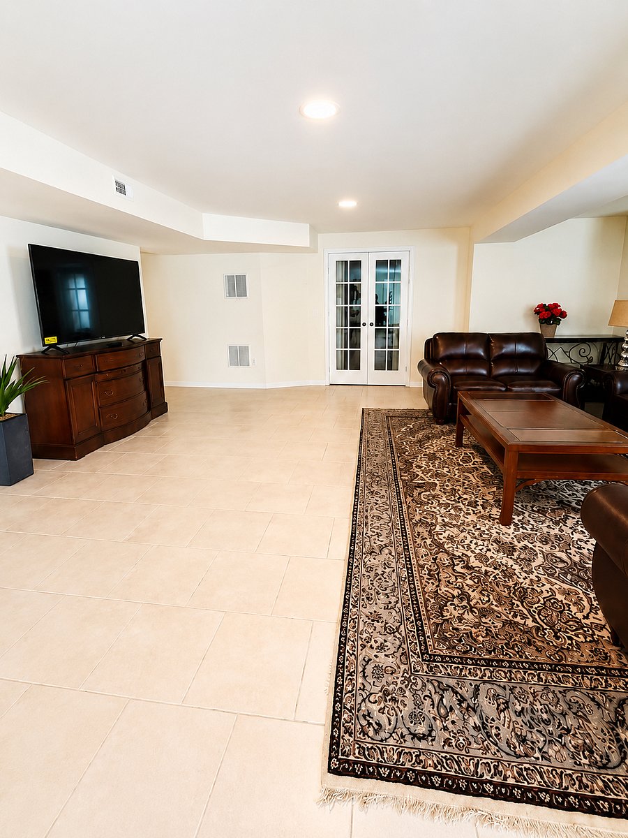 Furnished Finder property 1004495_1 photo 11